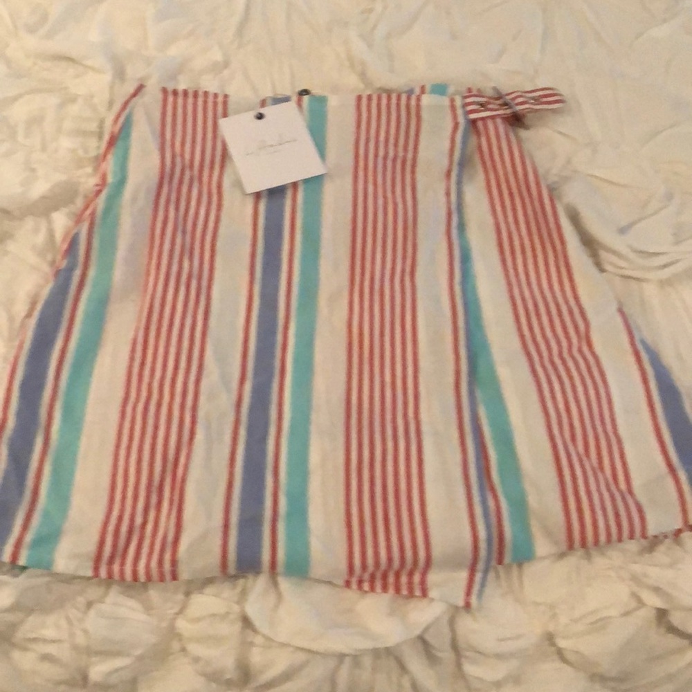 L’Academie skirt in a size xs